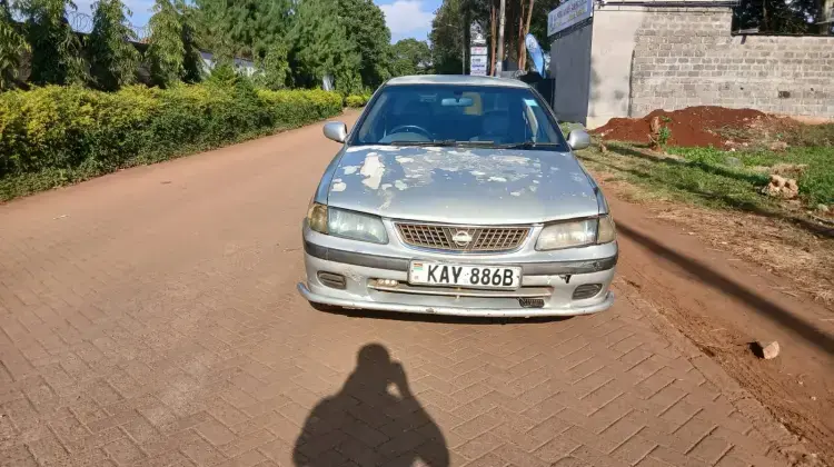 Nissan Sunny