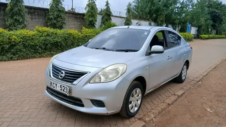 Nissan Latio