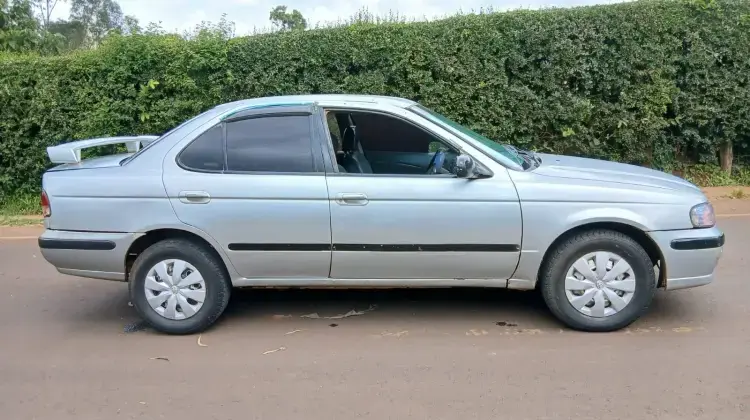 Nissan Sunny