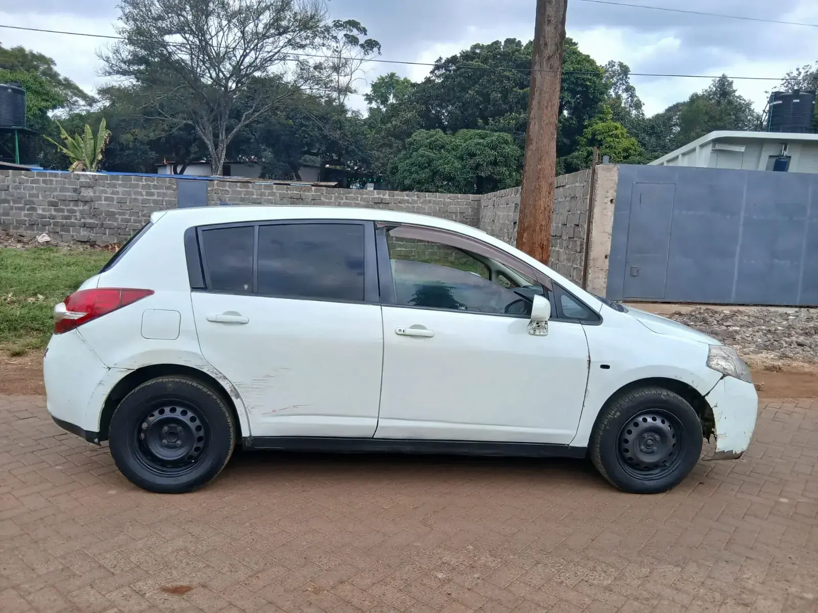 Nissan Tiida