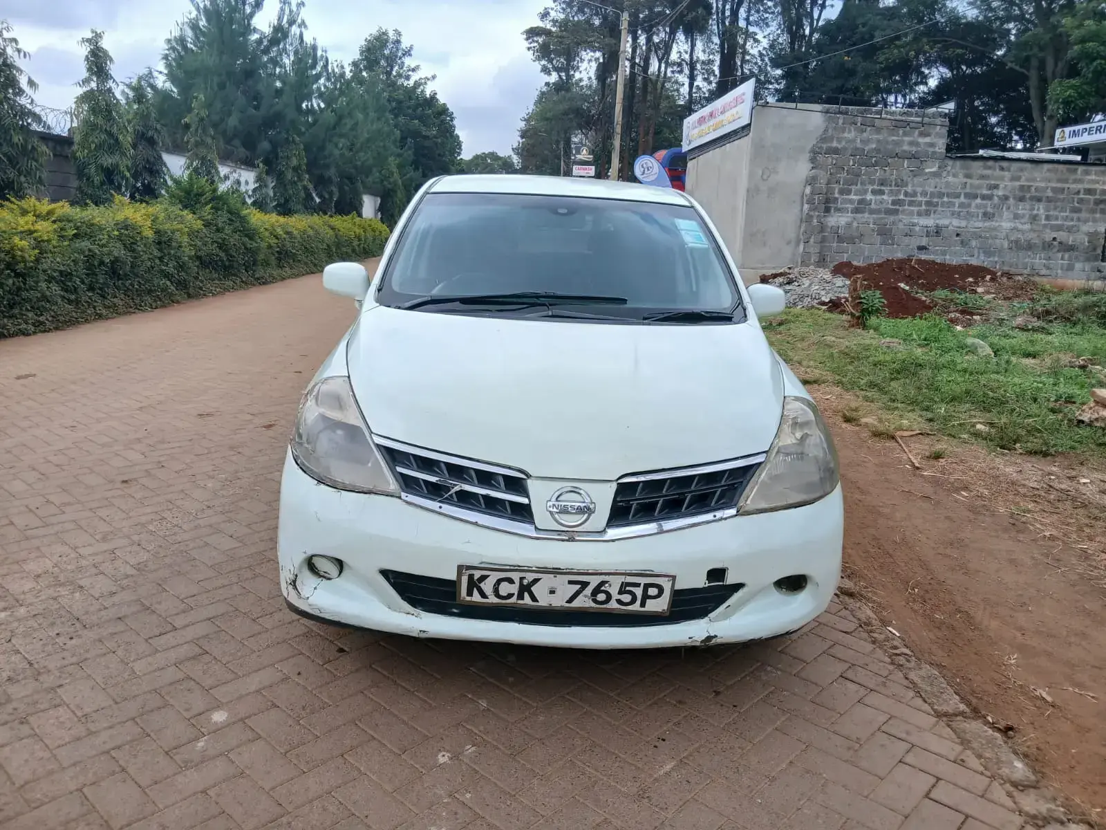 Nissan Tiida