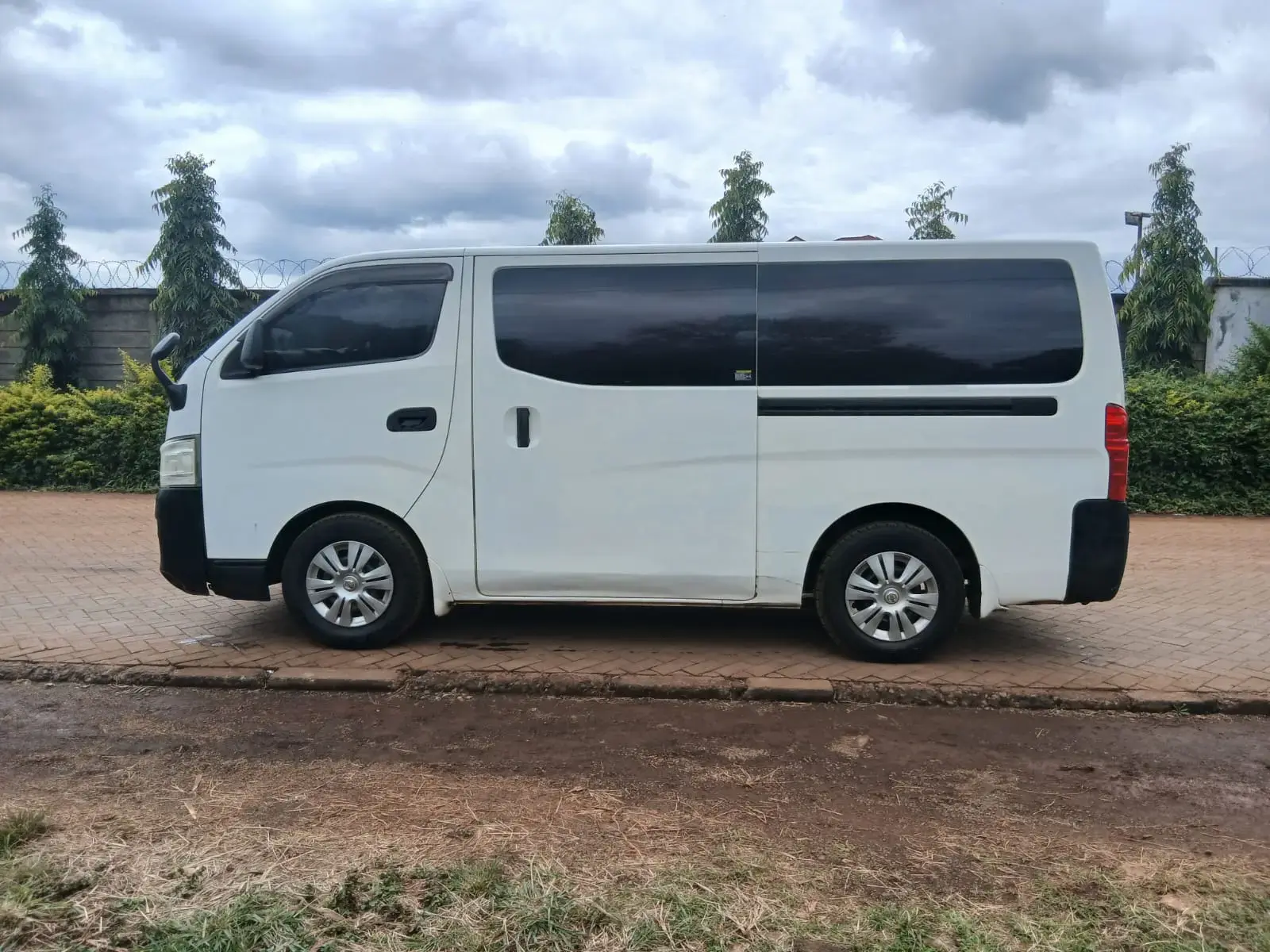 Nissan Caravan