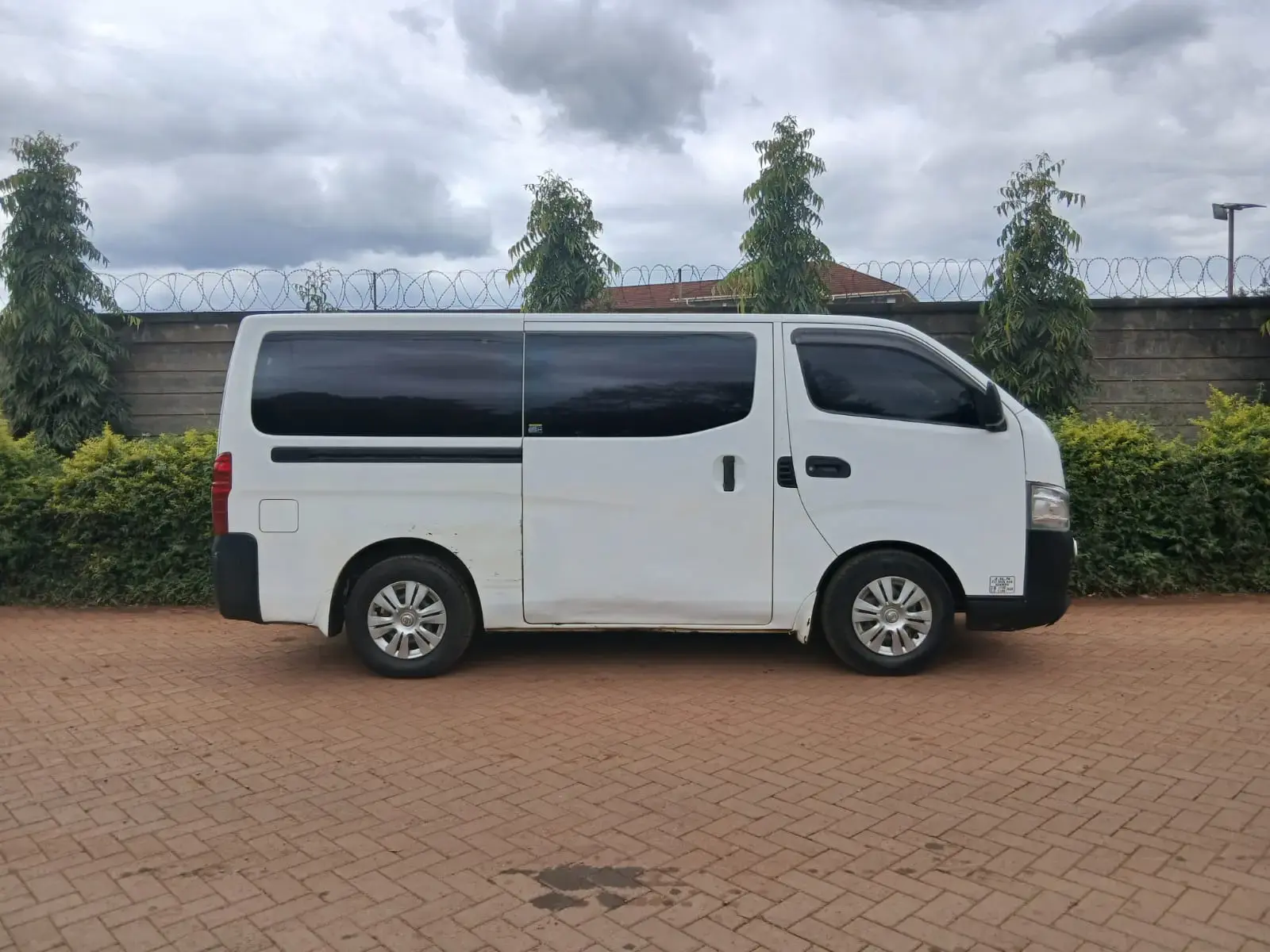 Nissan Caravan