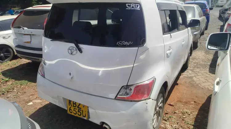 Toyota BB