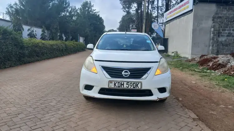 Nissan Latio