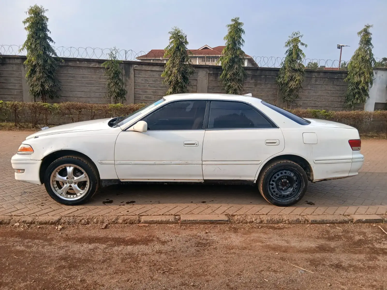 Toyota Mark II 