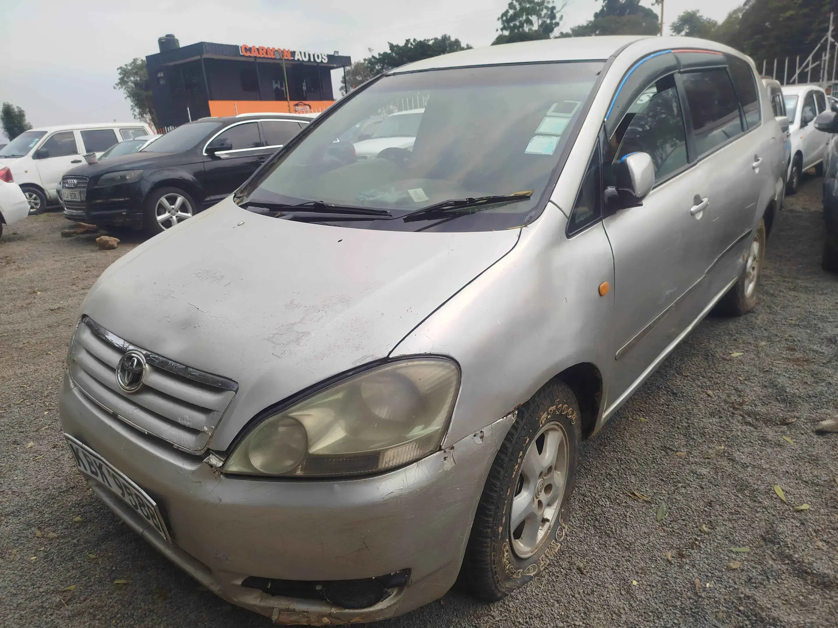 Toyota Ipsum