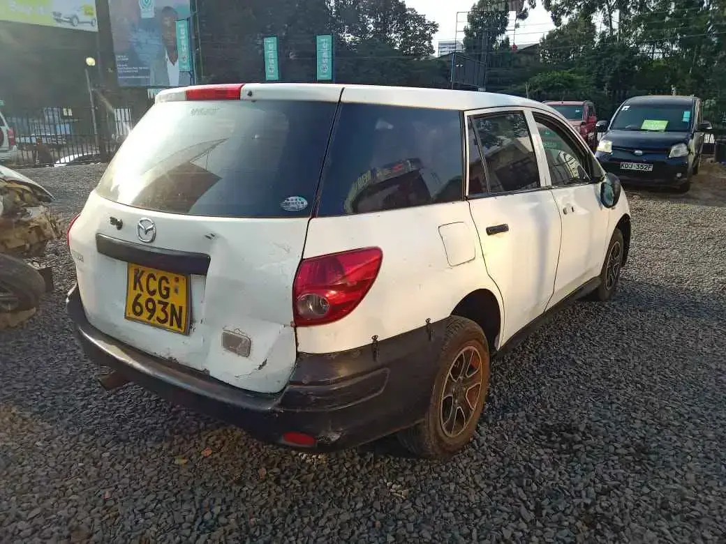 Mazda Familia