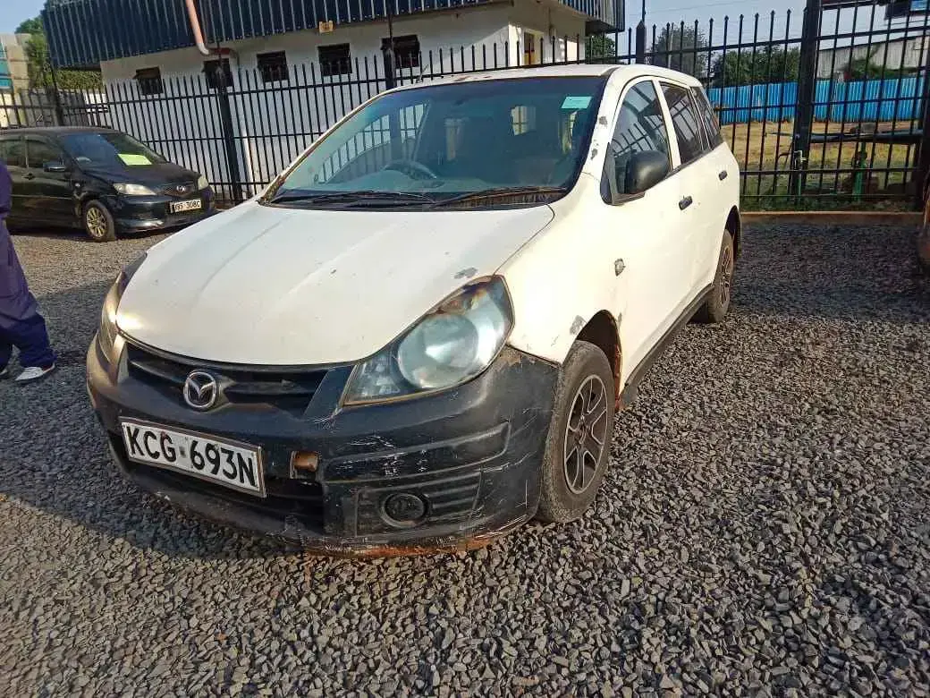 Mazda Familia