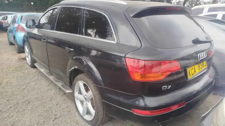 Audi Q7