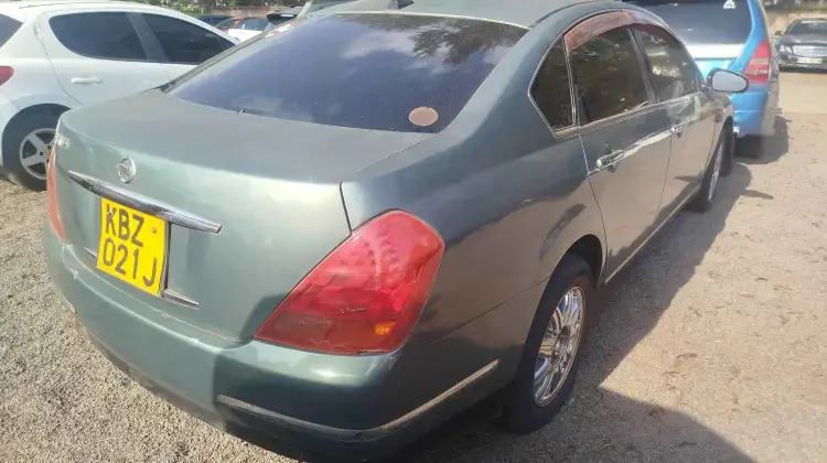 Nissan Teana