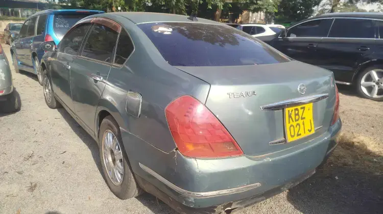 Nissan Teana