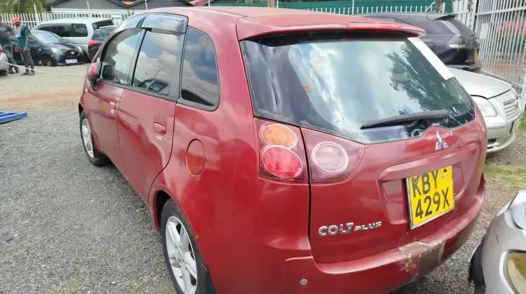 Mitsubishi Colt