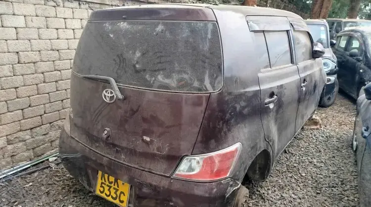 Toyota BB
