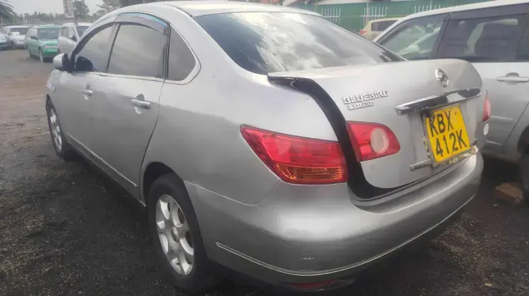 Nissan Bluebird