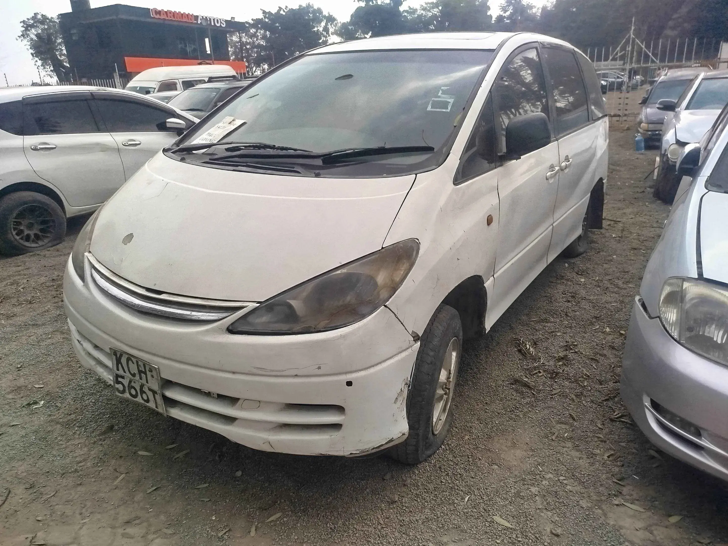 Toyota Estima