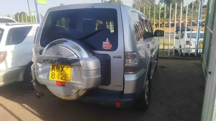 Mitsubishi Pajero