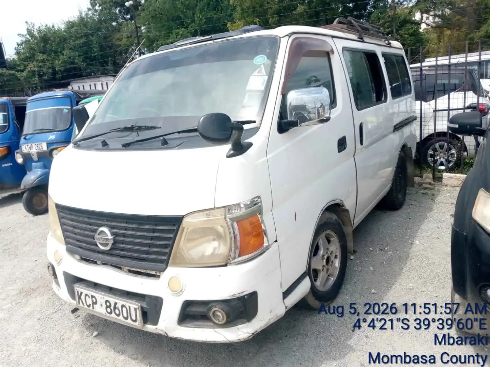 Nissan Caravan