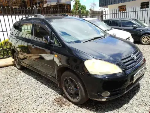 Toyota Ipsum