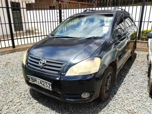 Toyota Ipsum