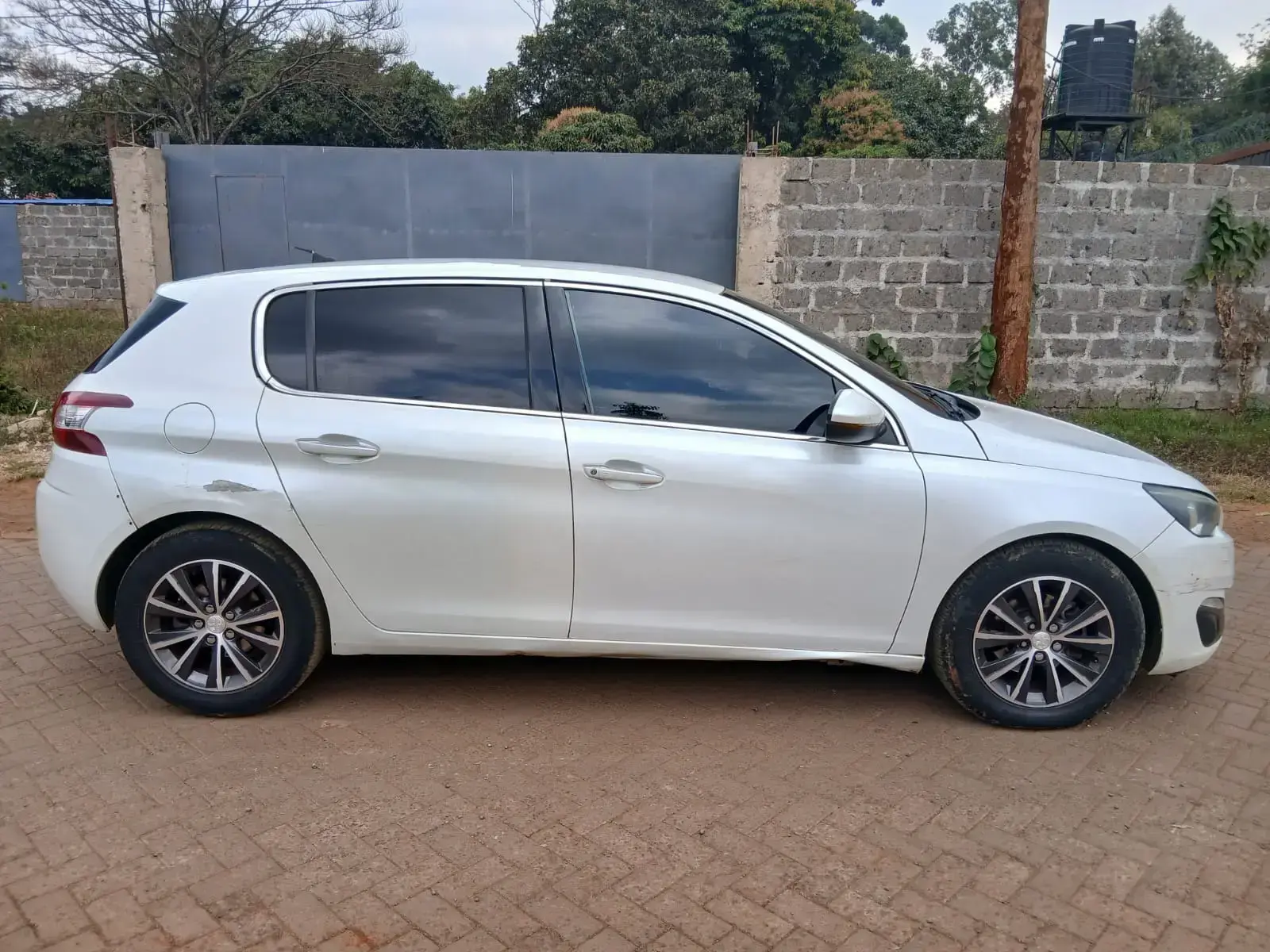Peugeot 308