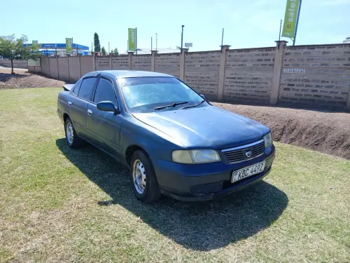Nissan Sunny