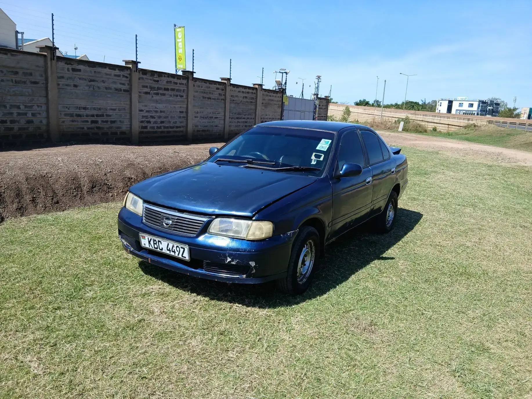 Nissan Sunny