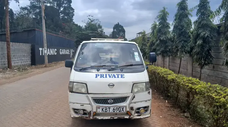 Nissan Vanette