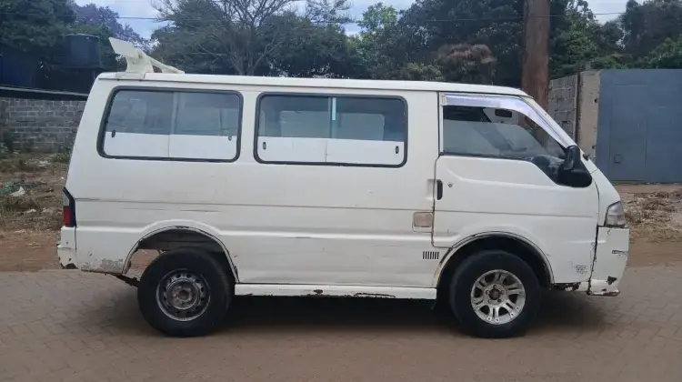 Nissan Vanette