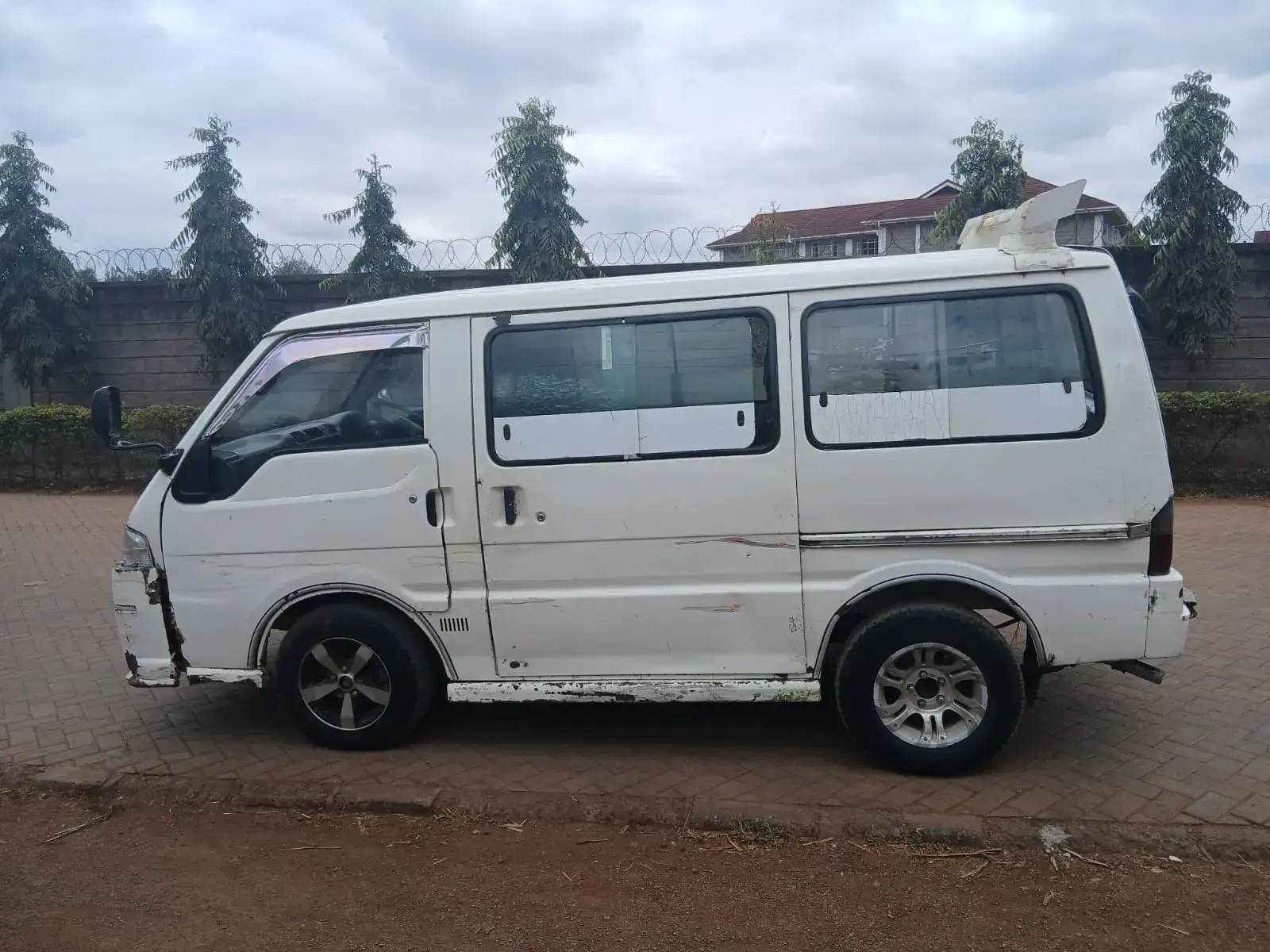 Nissan Vanette