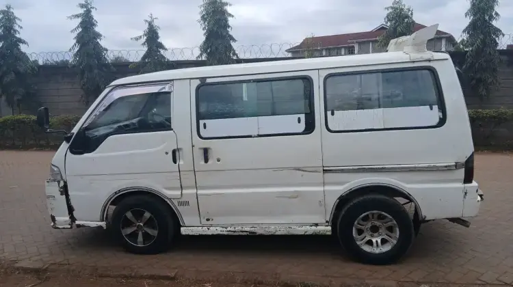 Nissan Vanette