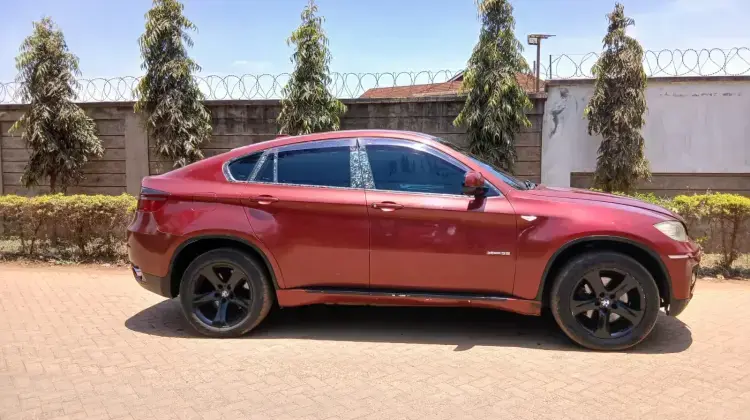 BMW X6